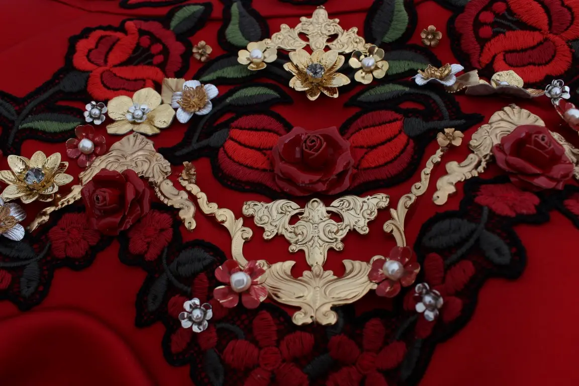 Шорты Dolce & Gabbana Enchanted Sicily, Вышивка Розы