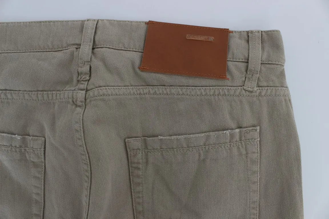 Jeans Yacht