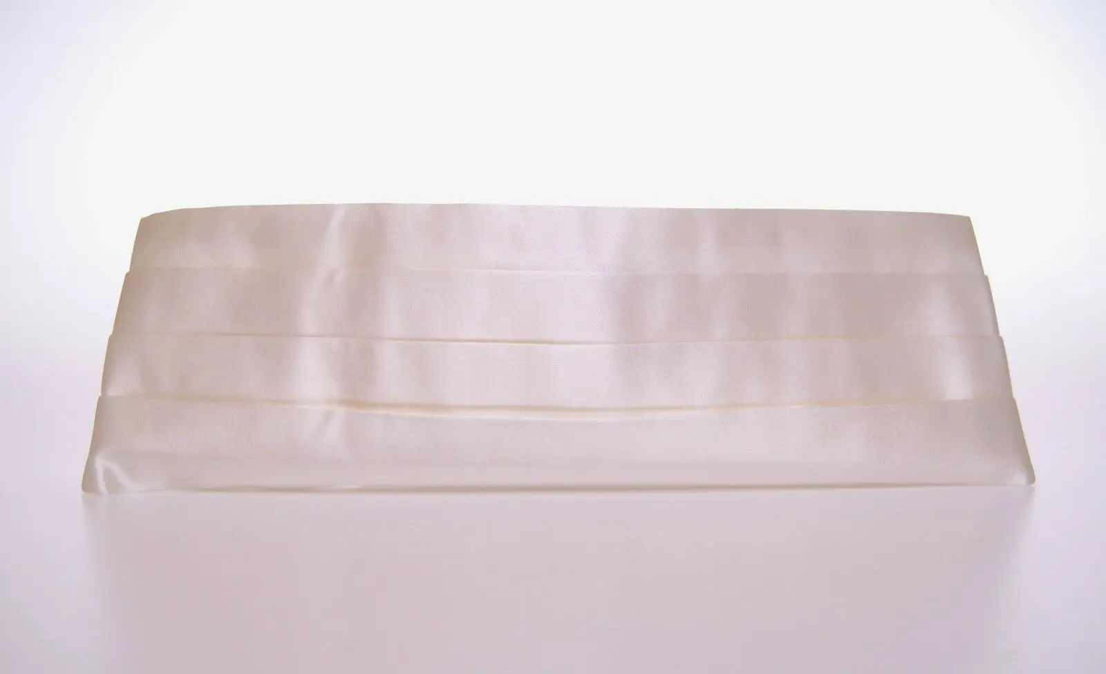 Cummerbund Dolce & Gabbana Elegant White Silk