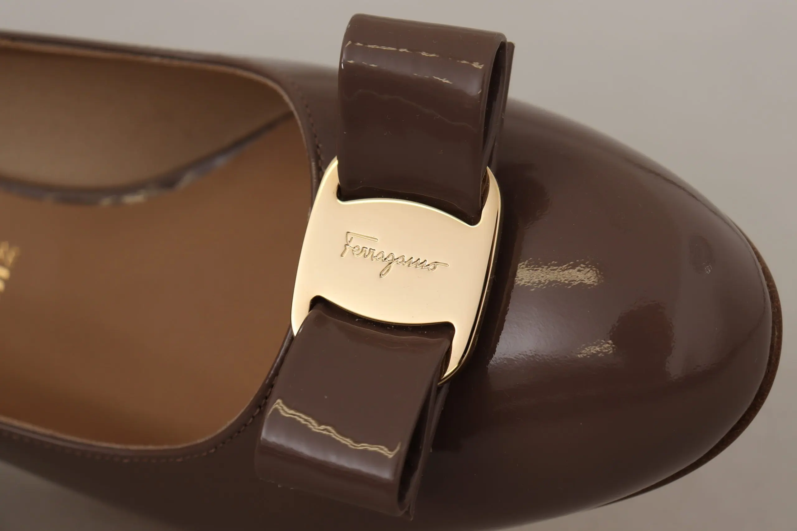 Pumps Salvatore Ferragamo Caraway