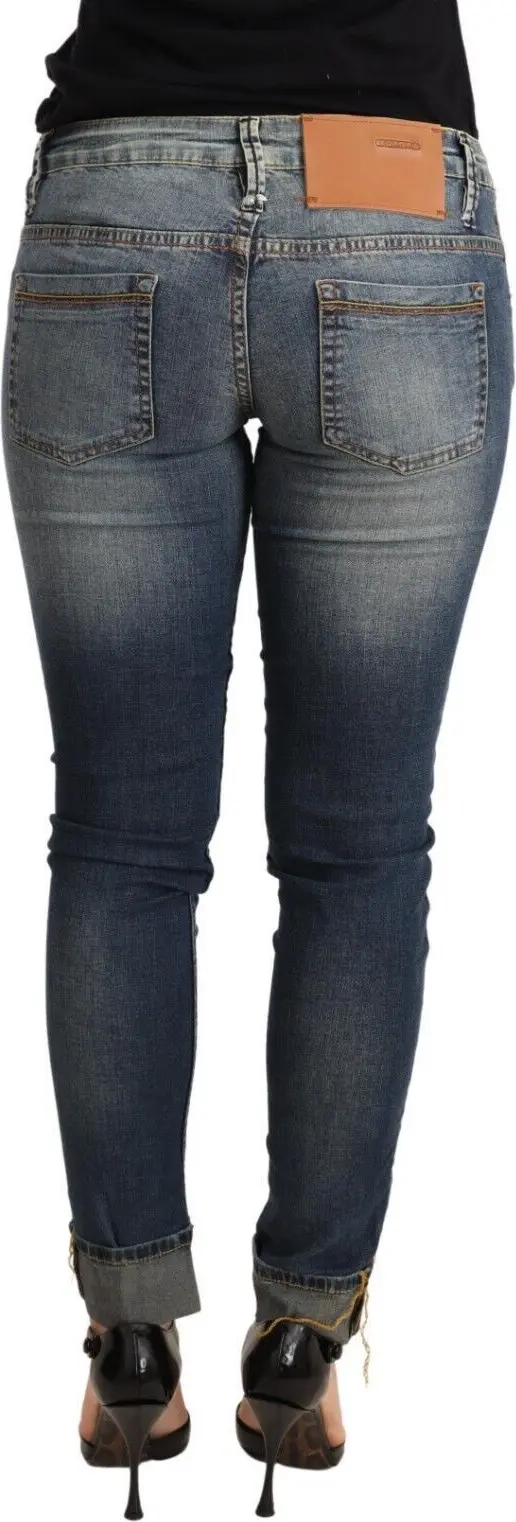 Jeans Yacht