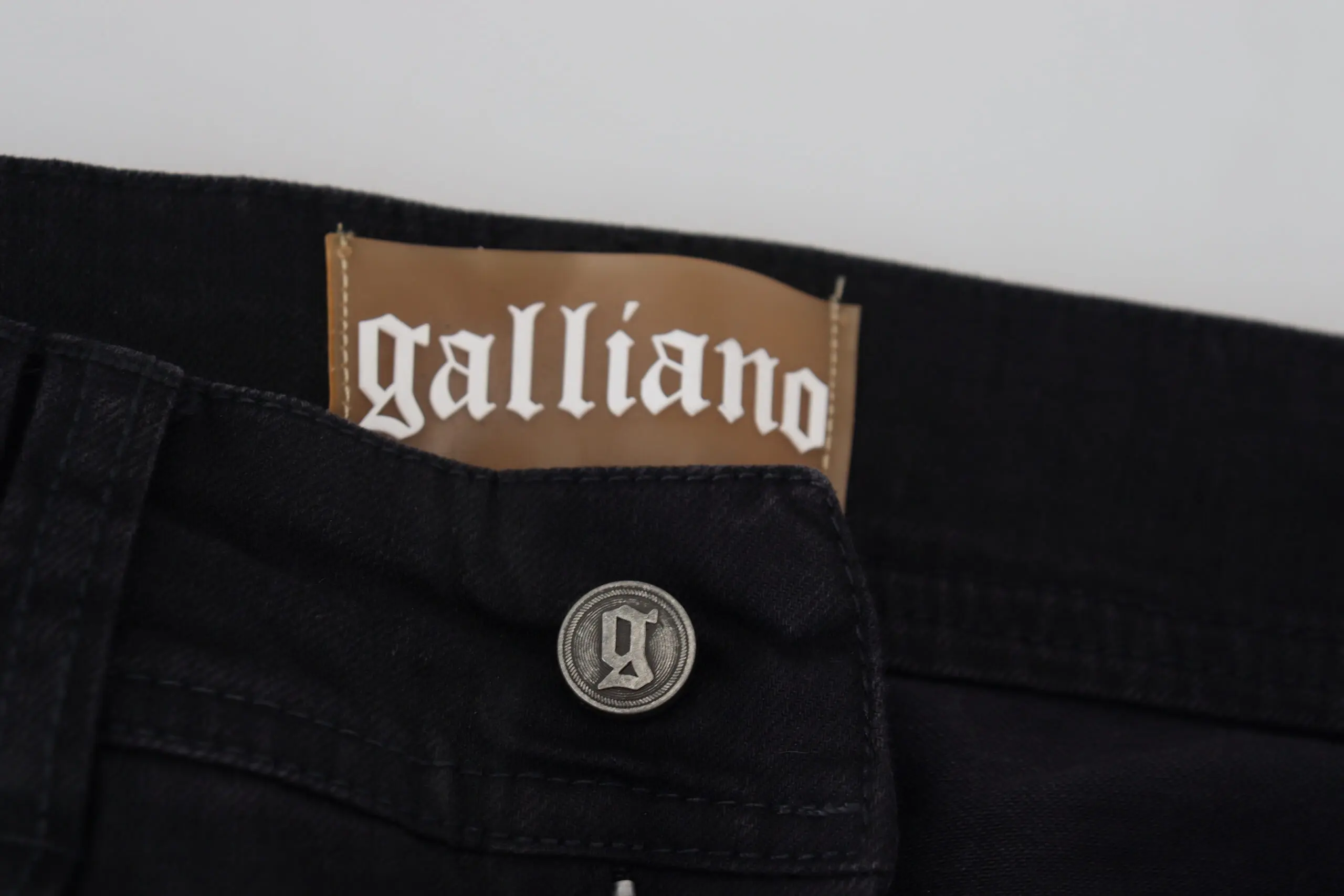 Джинсы John Galliano