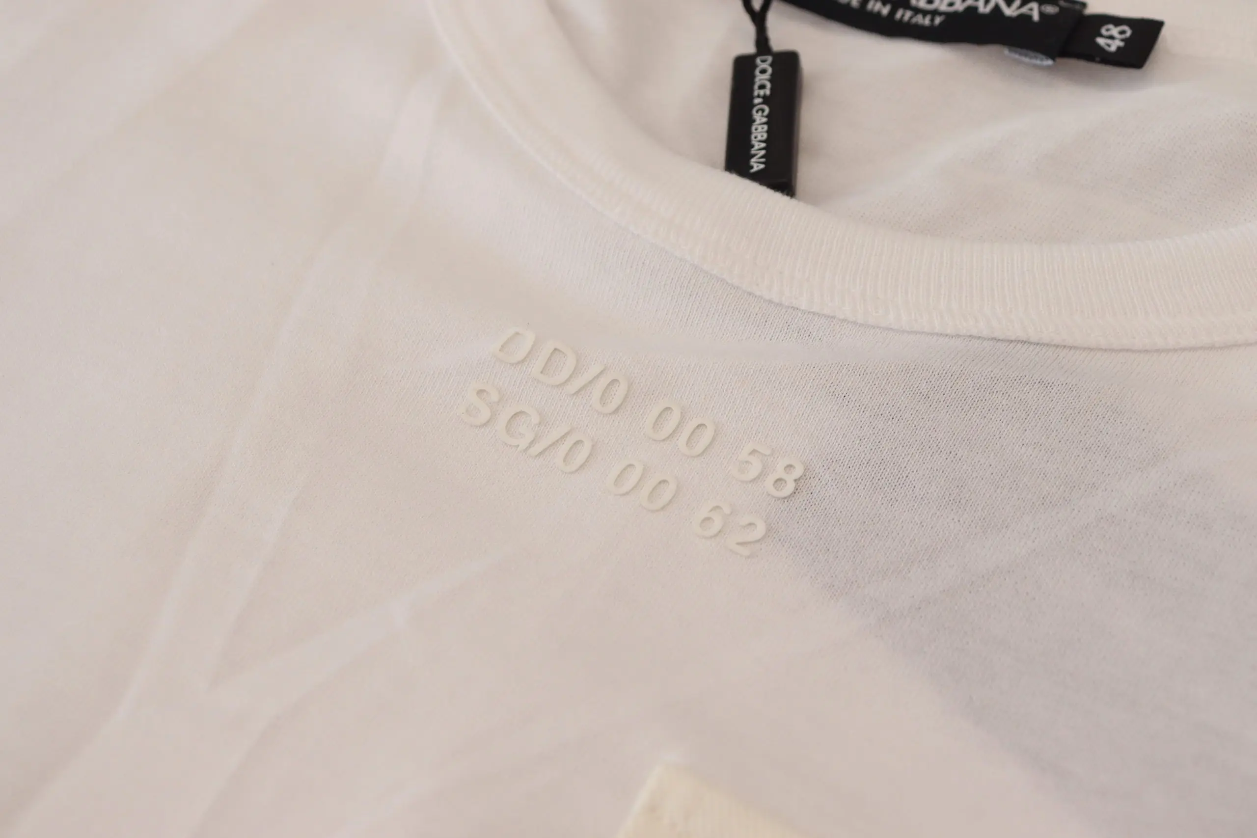 Dolce & Gabbana T-ko'ylagi, oq, tugmali cho'ntakli, qisqa yengli