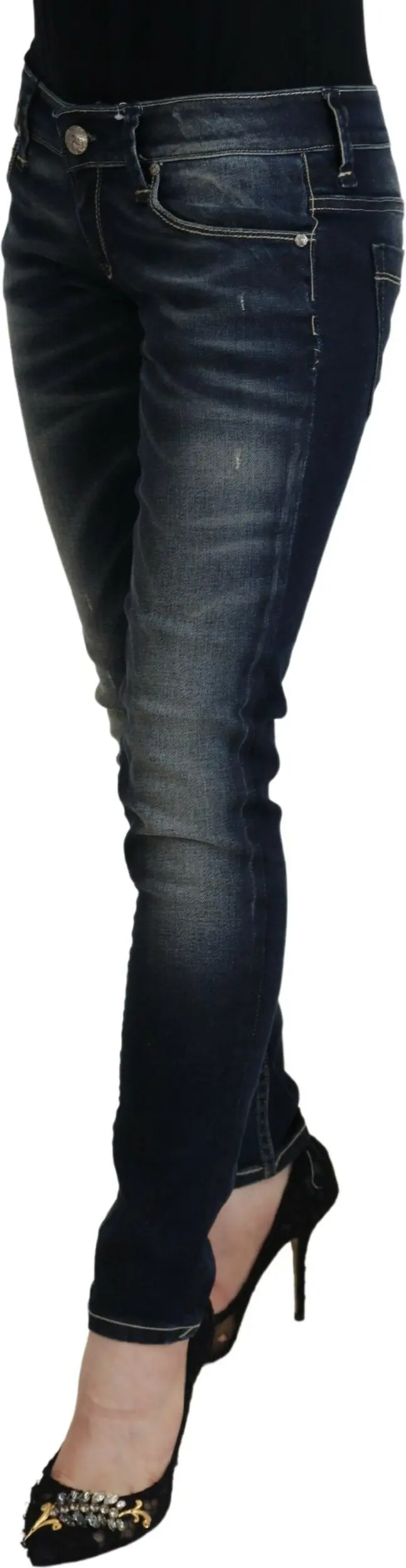 Jeans Yacht
