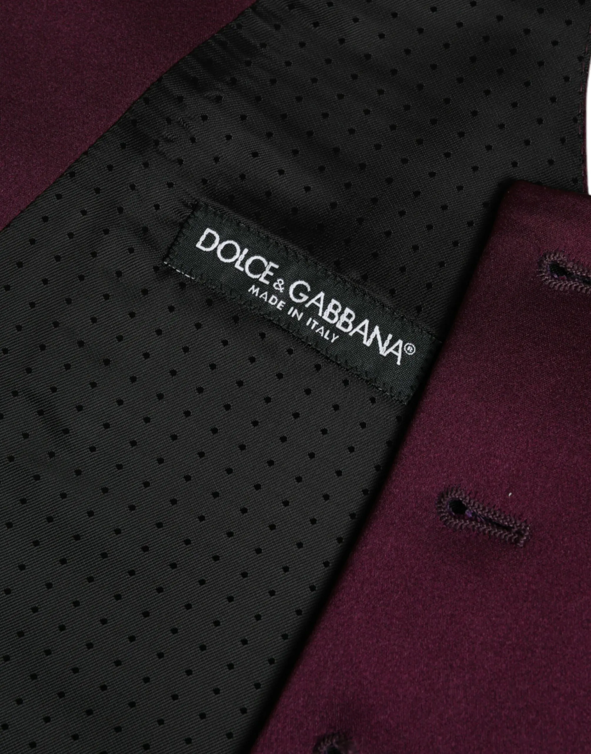 Dolce & Gabbana rasmiy yeng qismi