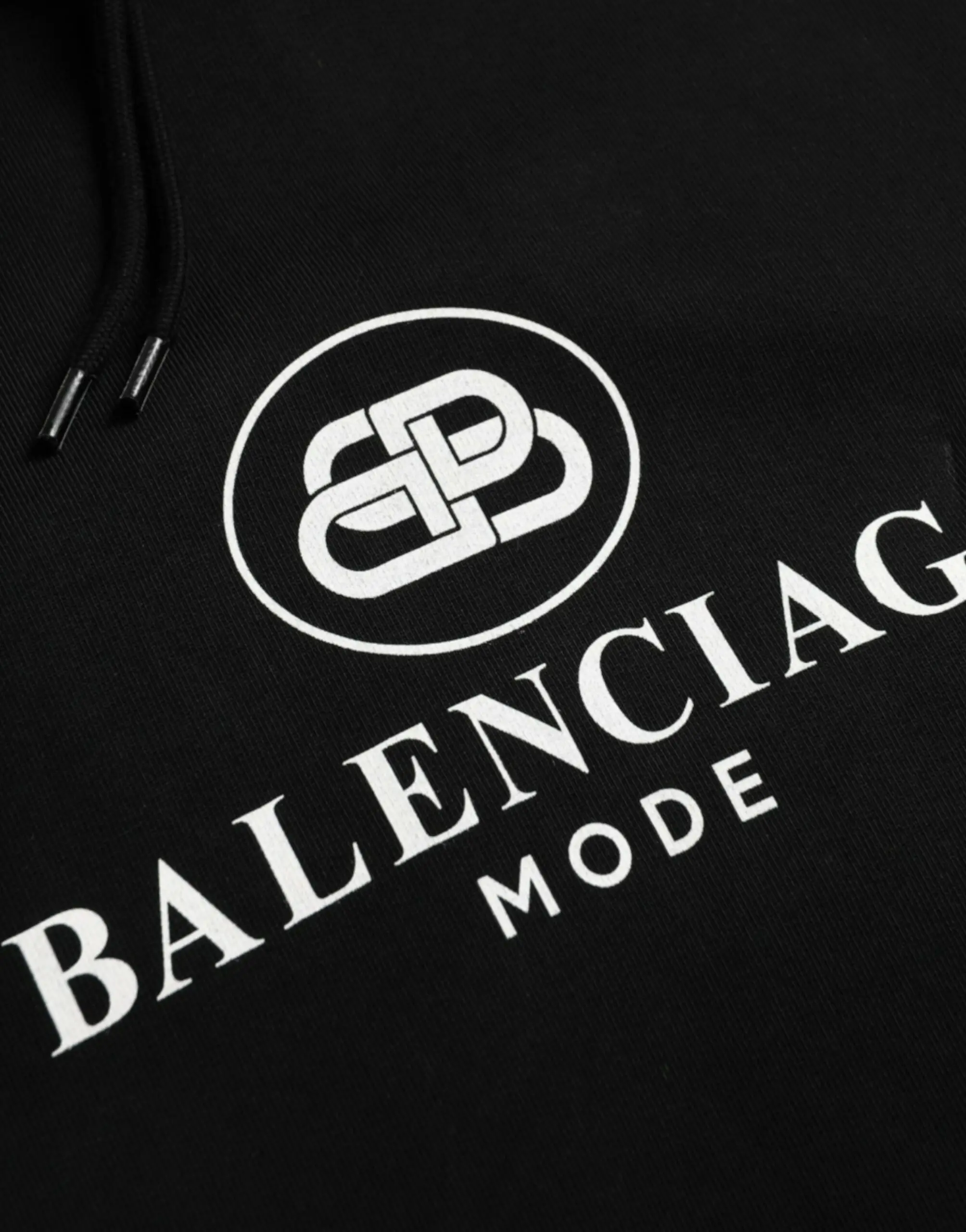 Balenciaga'dan Davido