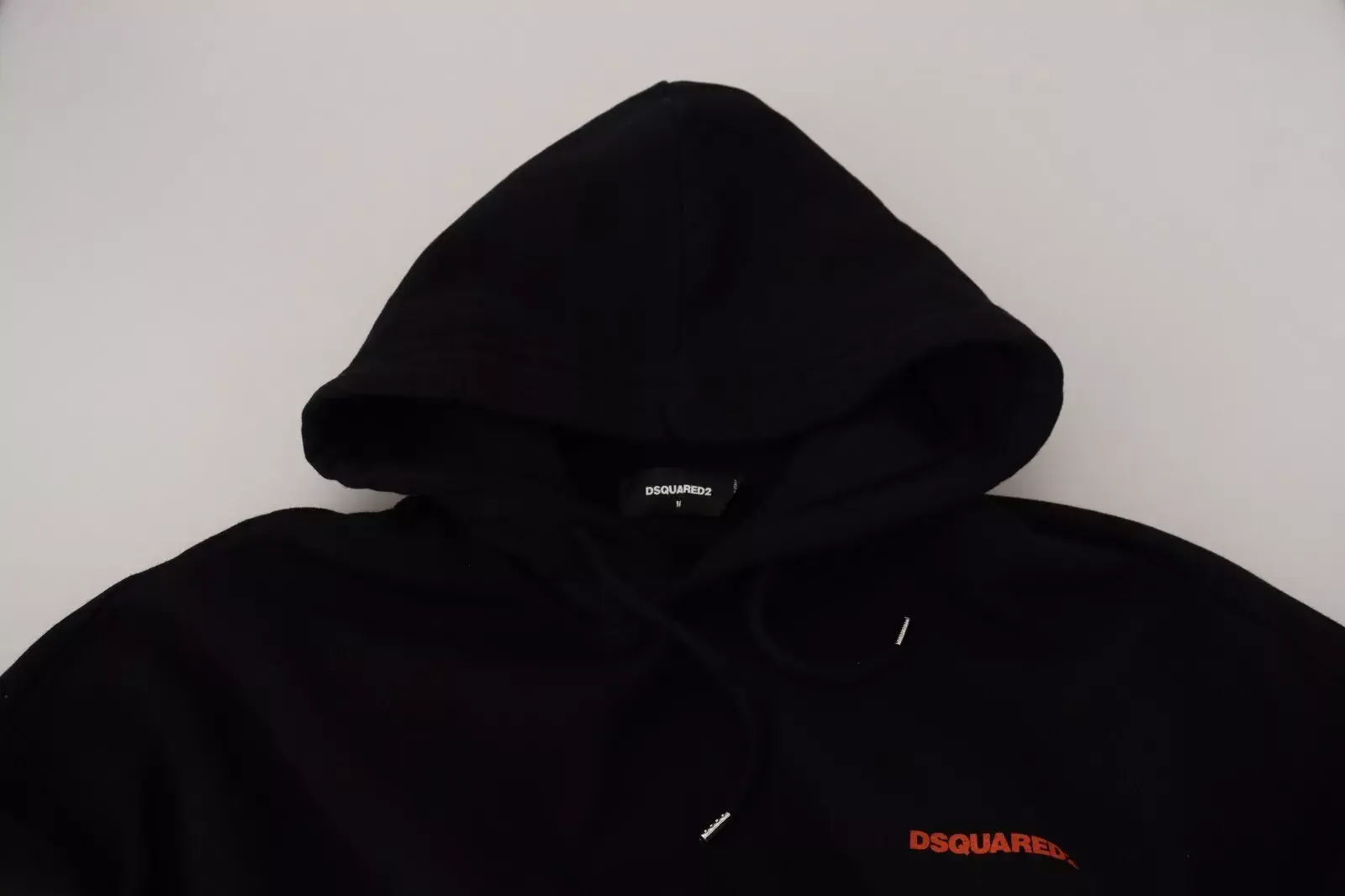 Kaputli sviter Dsquared2