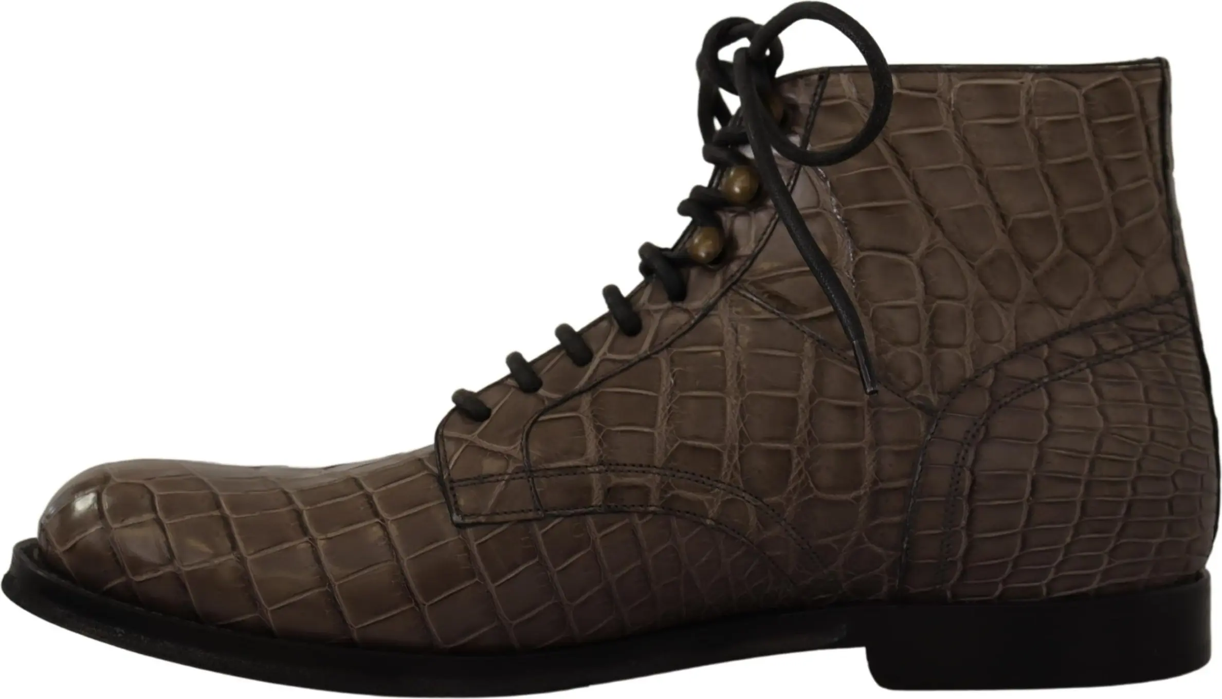 Dolce & Gabbana Derby etiklari