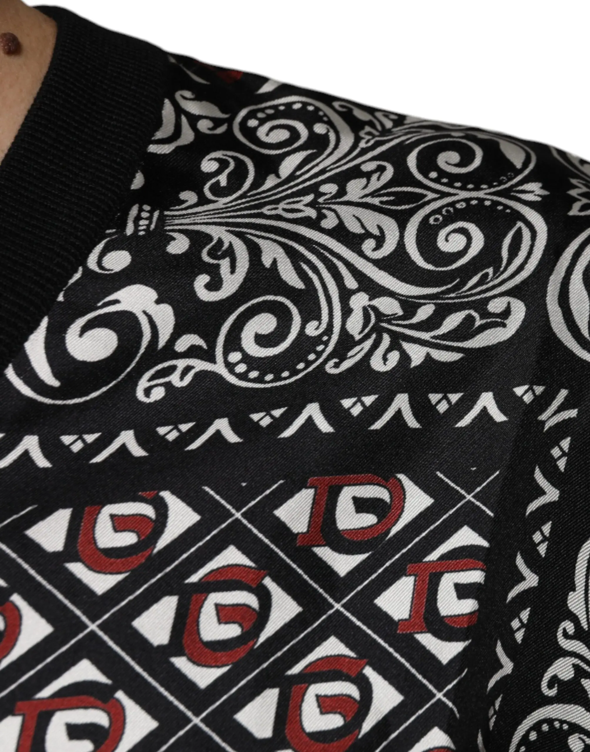 Dolce & Gabbana Qora Logotipli Jun V-bo'yinli sviter