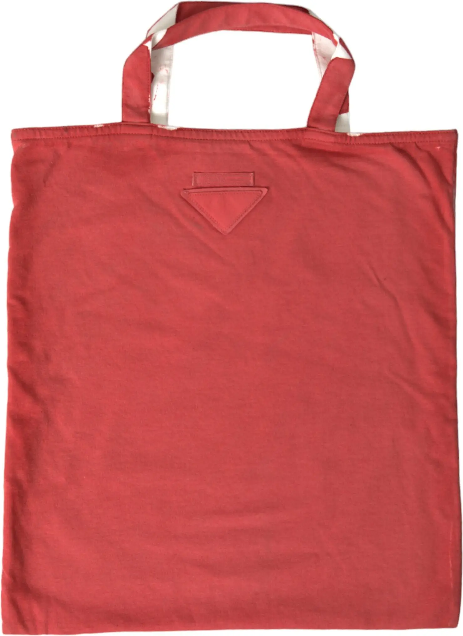 Prada xarid sumkasi