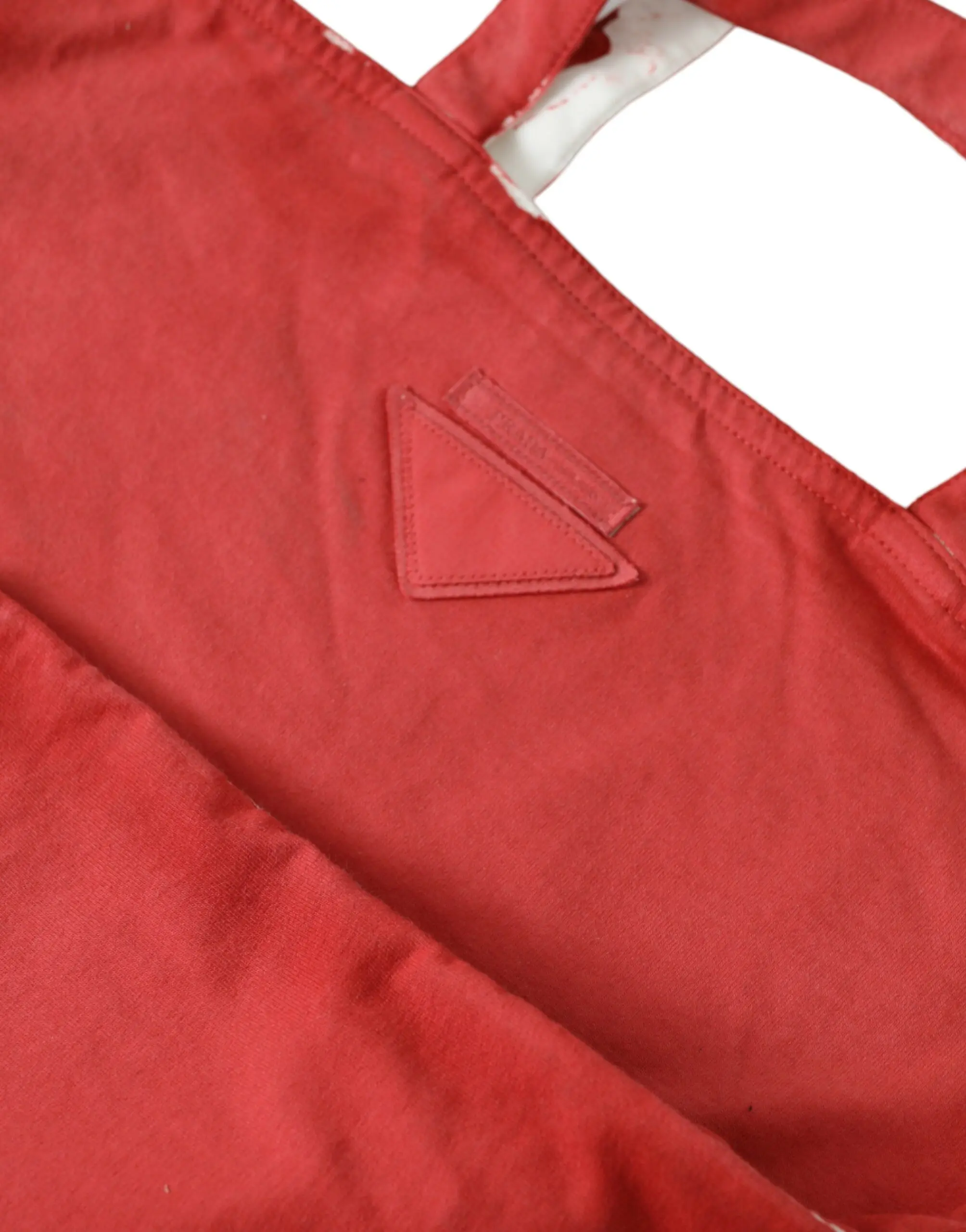 Prada xarid sumkasi