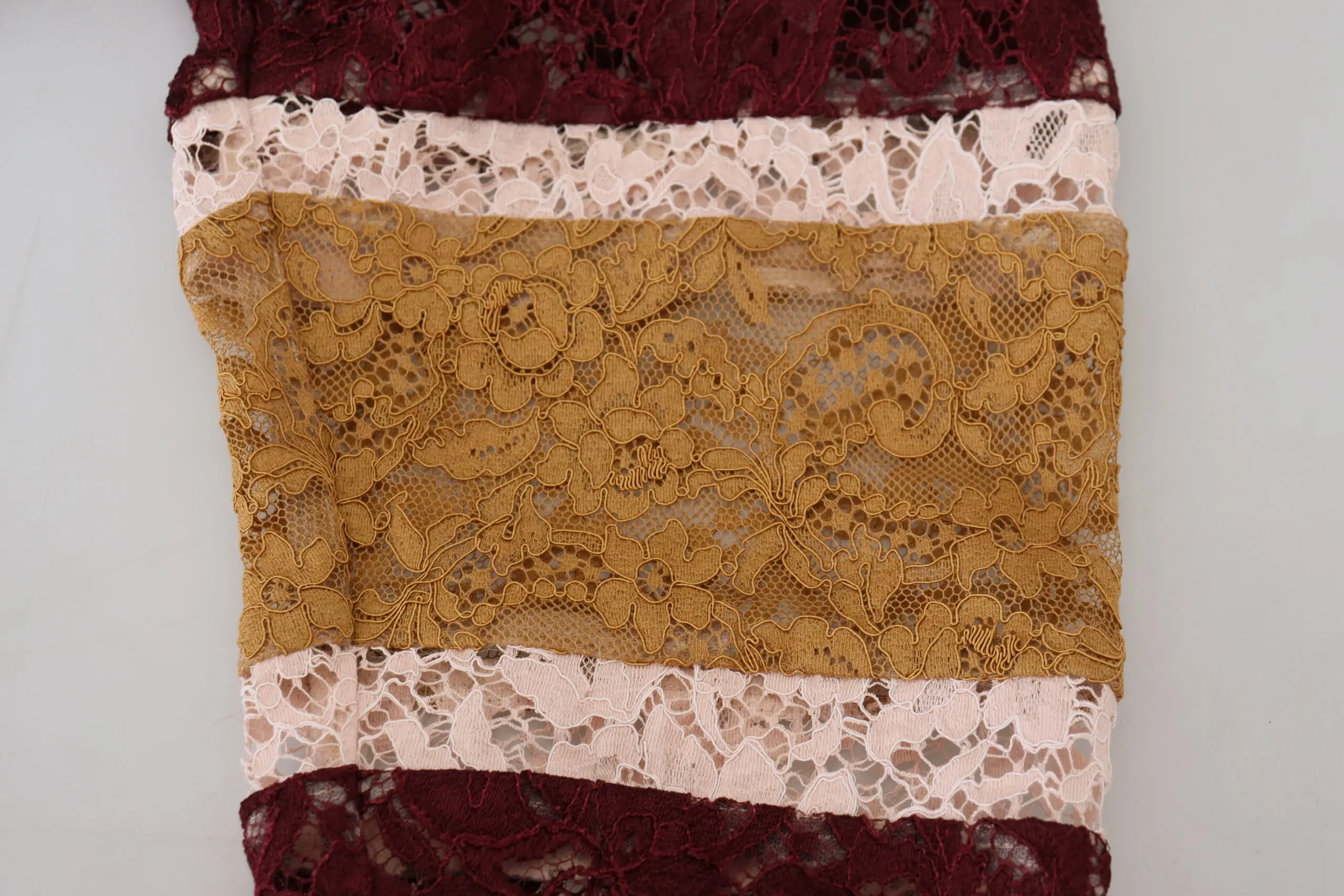 Dolce & Gabbana ko'p rangli dantelli V-bo'yinli sviter