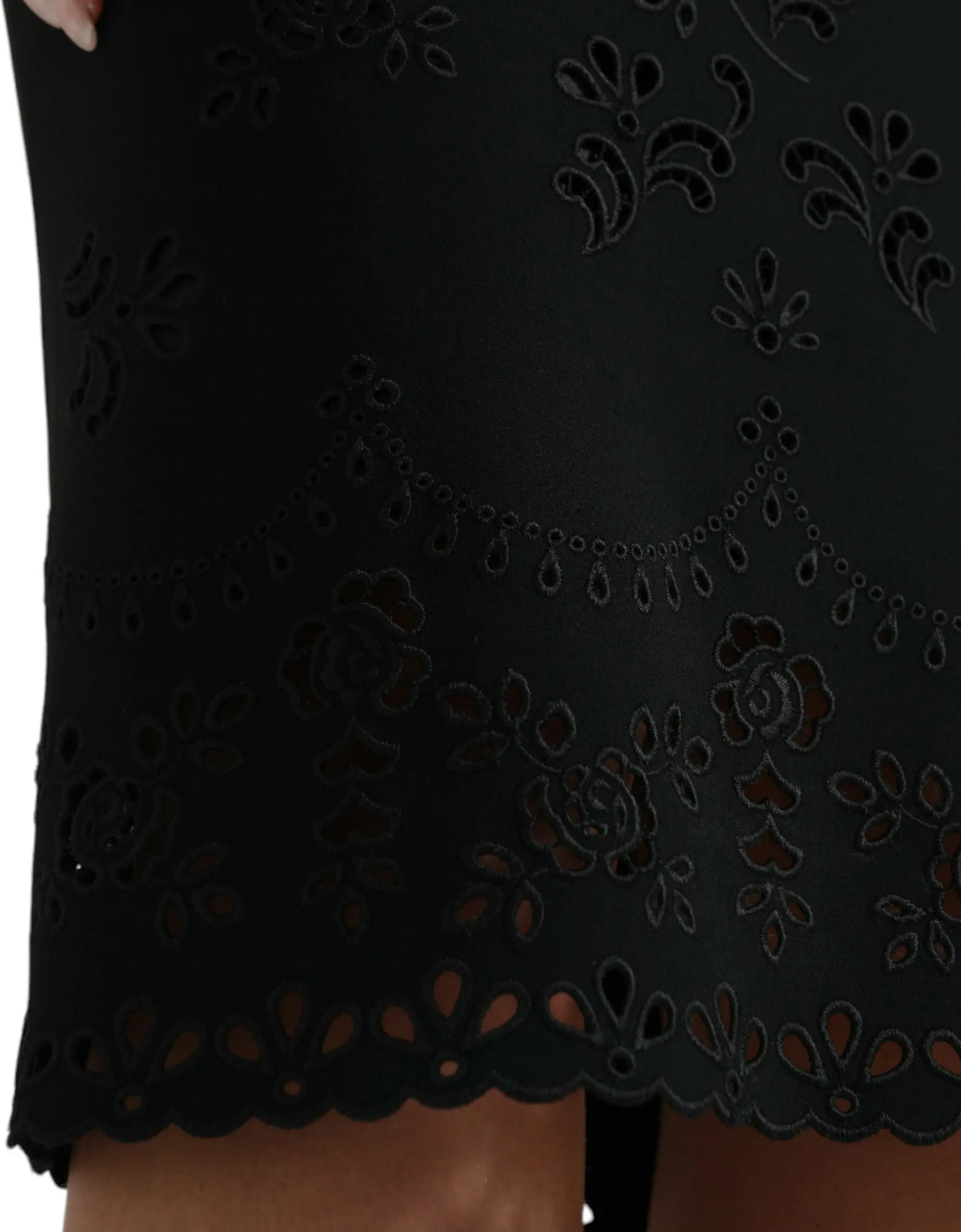 Dolce & Gabbana'dan qora gulli dantelli viskoza jismli midi ko'ylak