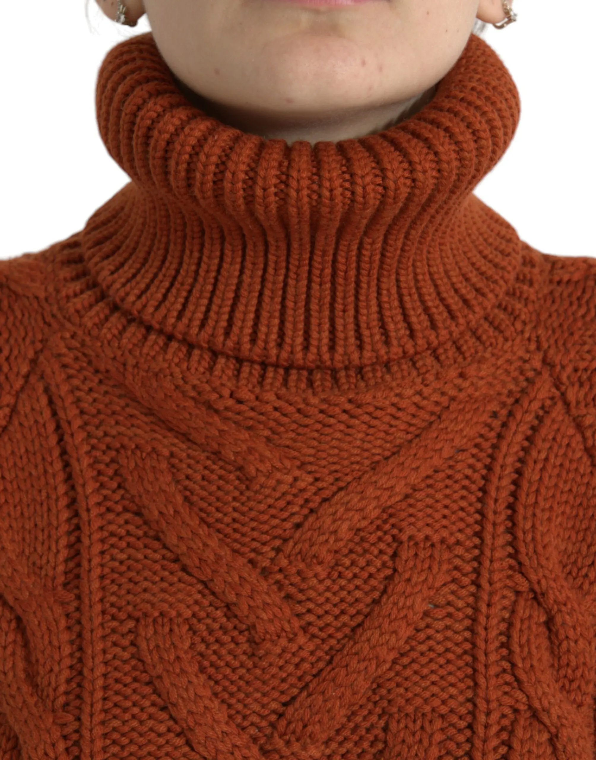 Javdarli ipdan to'qilgan turtleneck sviter Dolce & Gabbana