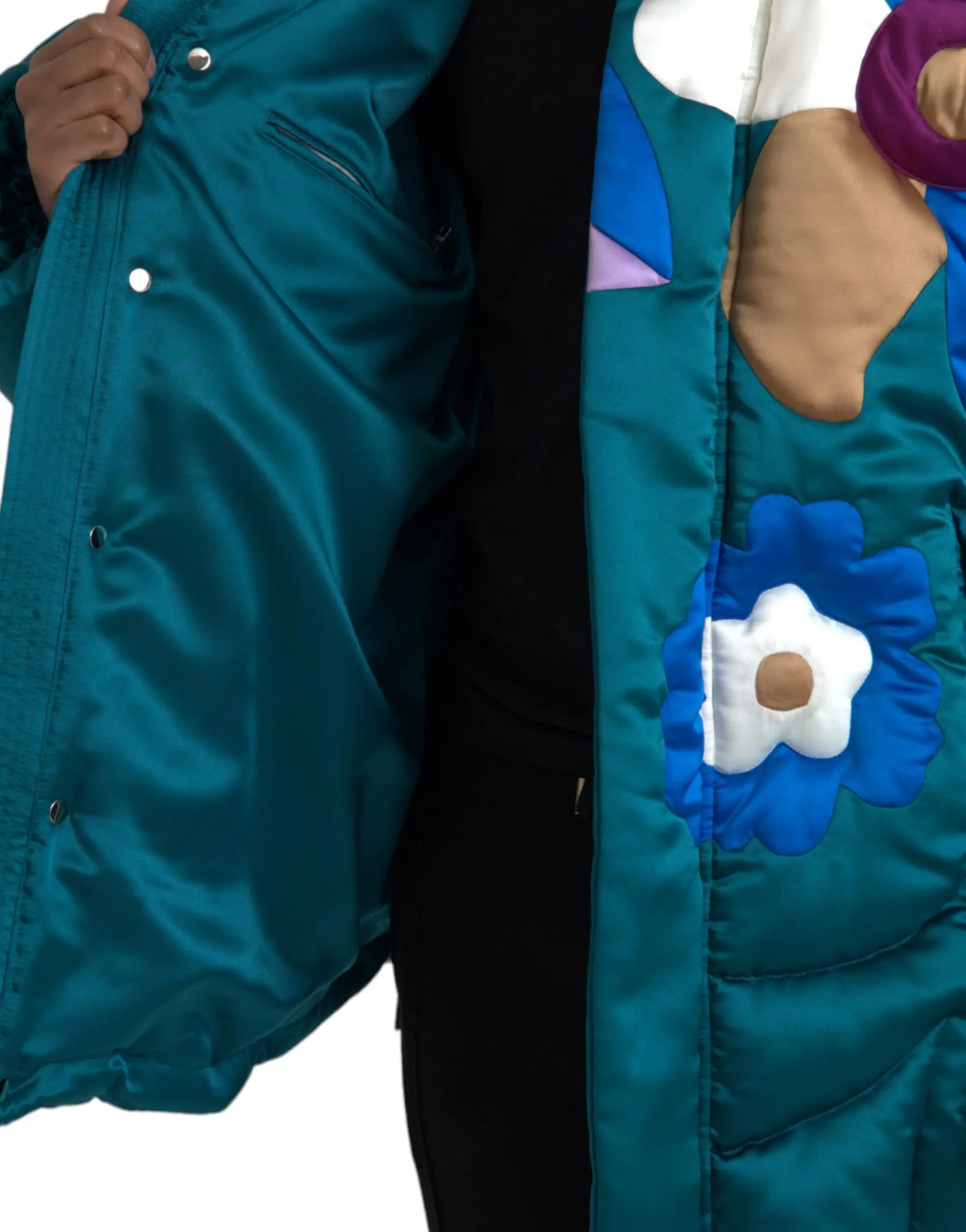 Windbreaker Dolce & Gabbana tomonidan yengil yomg'irlik kurtkasi