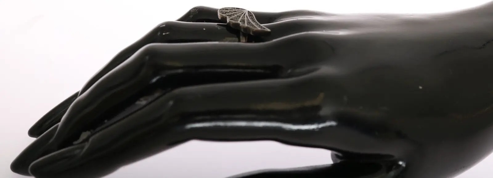 Uzuk Nialaya Jewelry