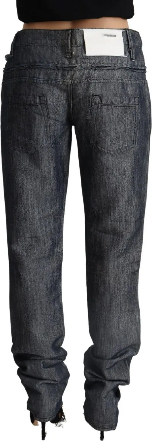 Jeans Yacht