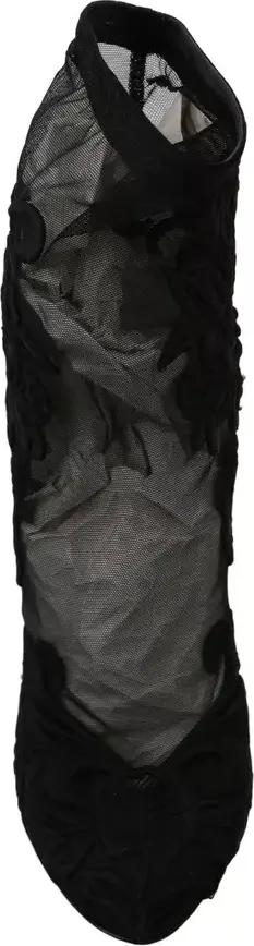 Dolce & Gabbana toʻpiq tegib turadigan etiklar