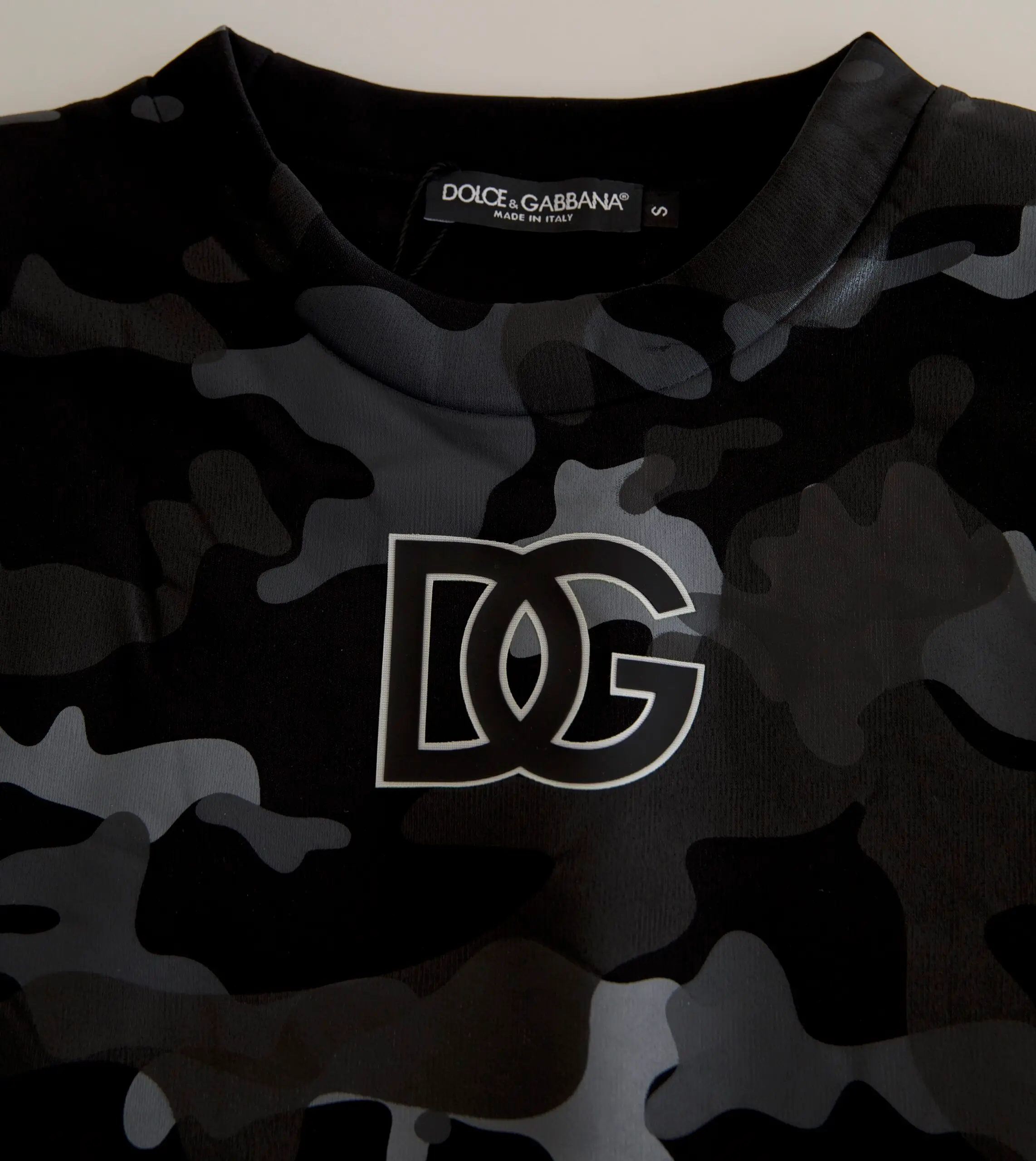 Dolce & Gabbana'dan sviter