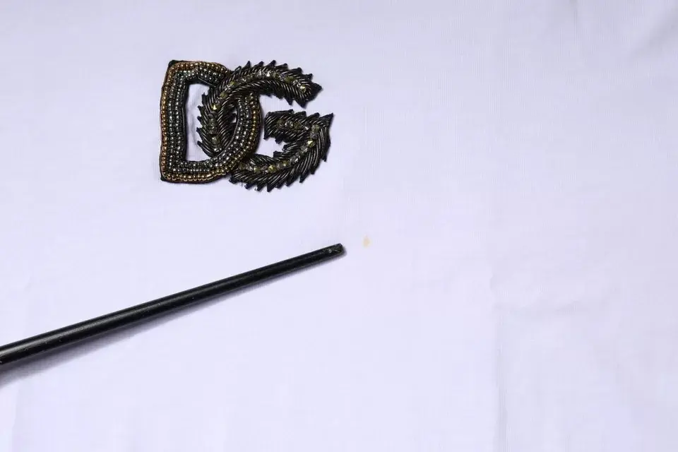 Футболка Dolce & Gabbana Белая хлопковая футболка с круглым вырезом и логотипом DG