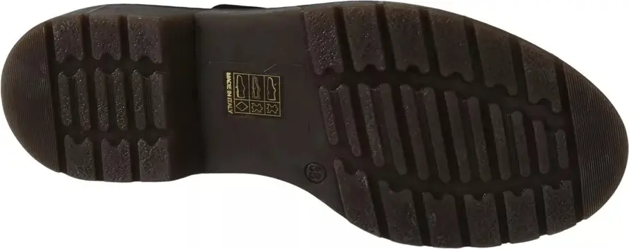 Dr. Martens kamari poyabzali