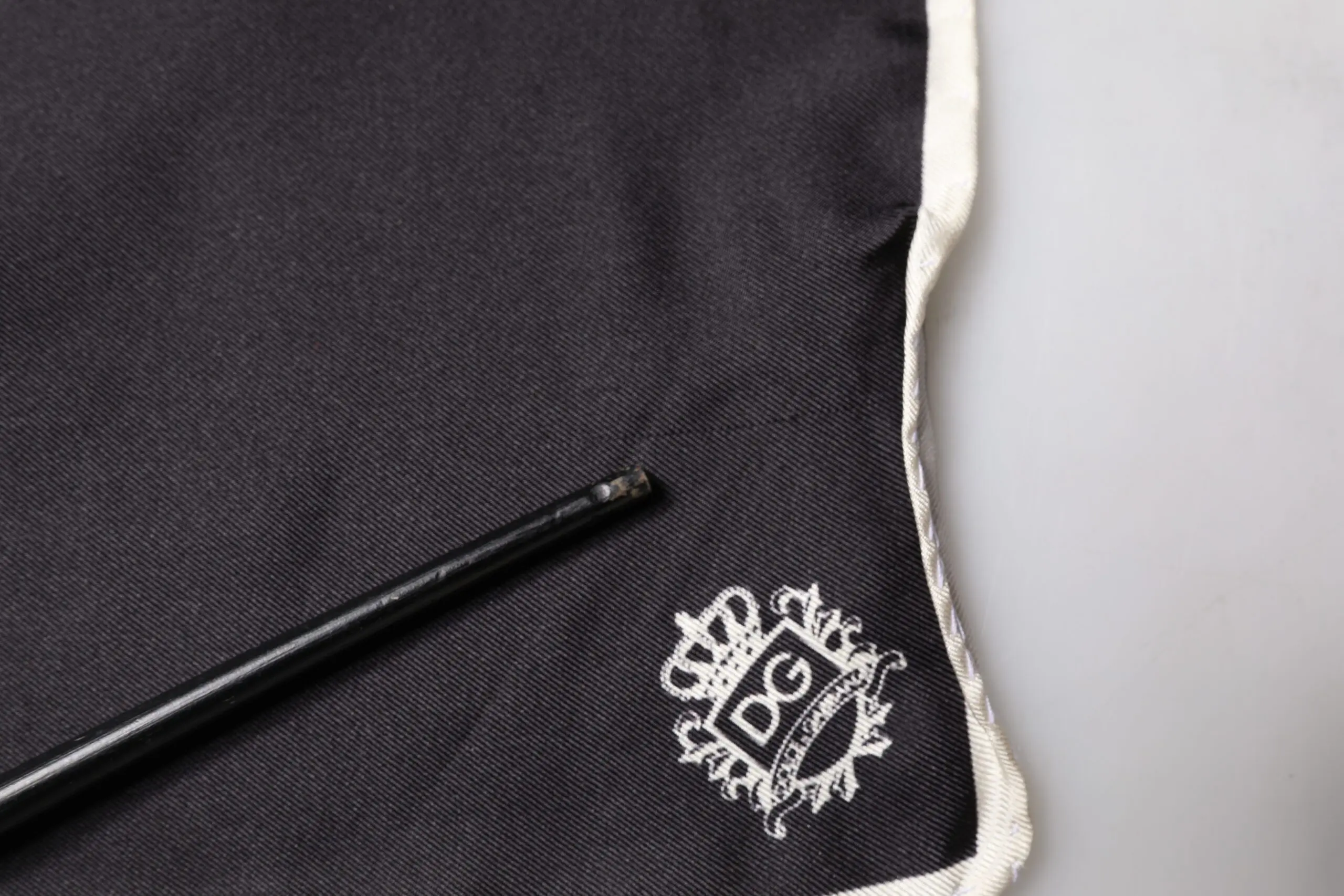 Dolce & Gabbana dastshoyi sharf