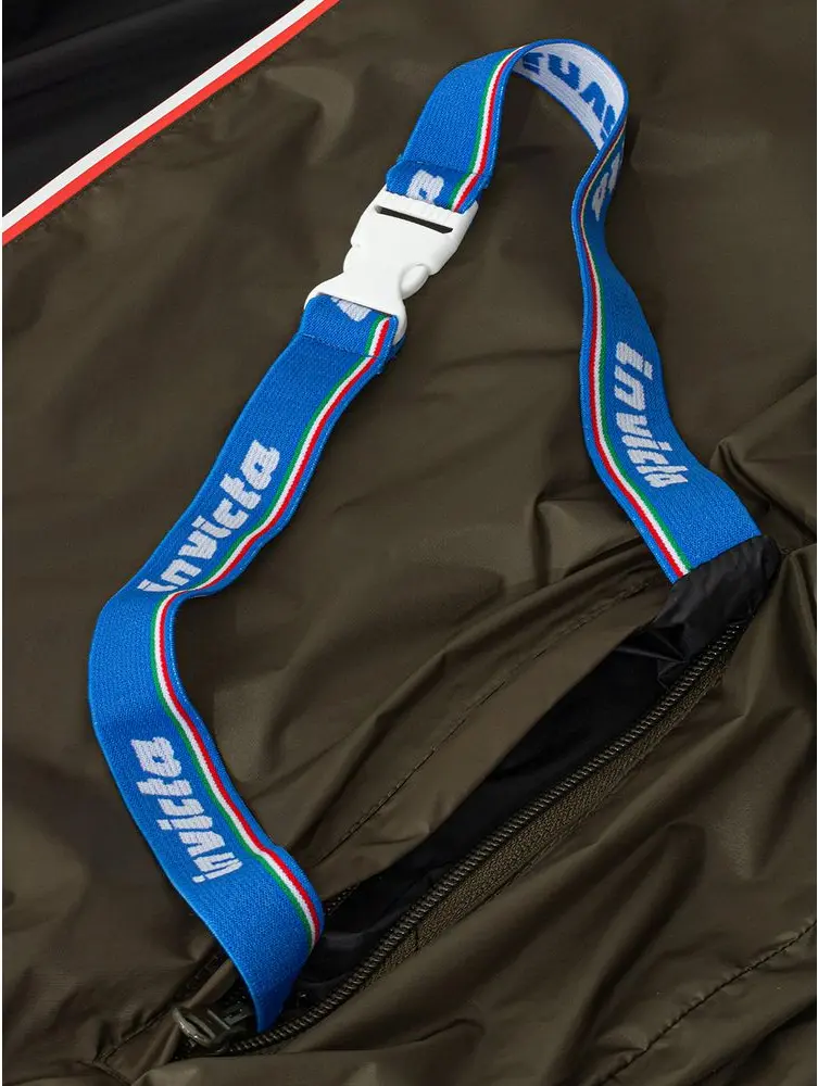 Jacket Invicta