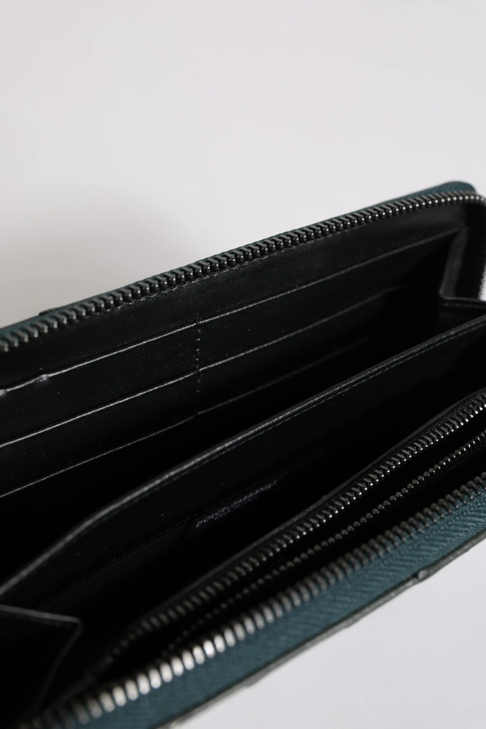 Wallet Dolce & Gabbana Green Ostrich Logo Plaque Zip Around Continental Wallet