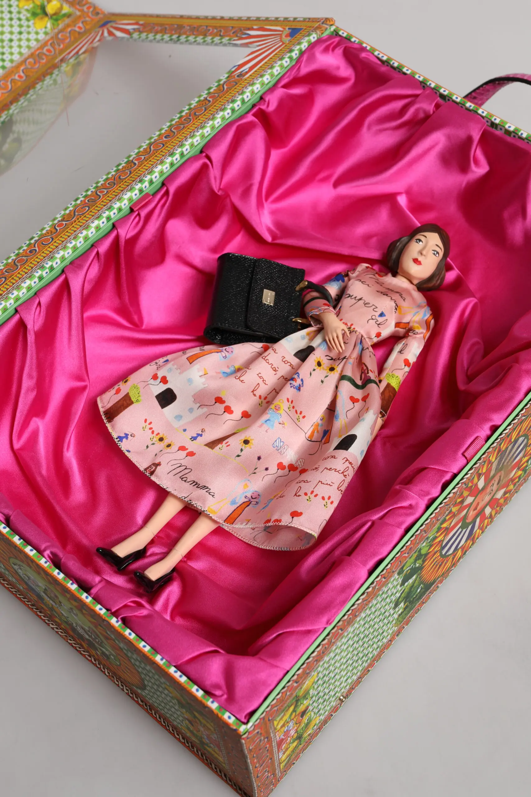 SharDolce & Gabbana