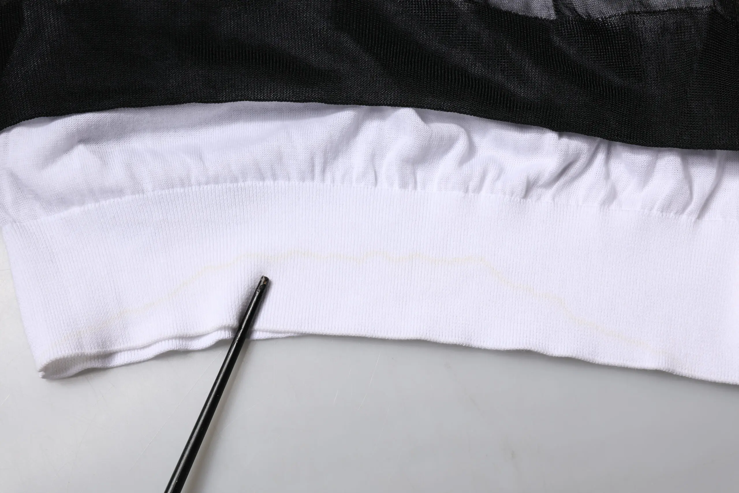 Dolce & Gabbana Black White Logo Knitted Pullover Sweater