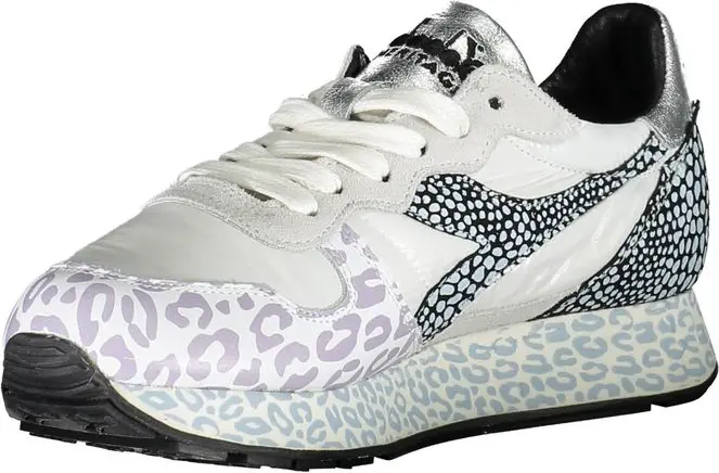 Diadora krossovkalari