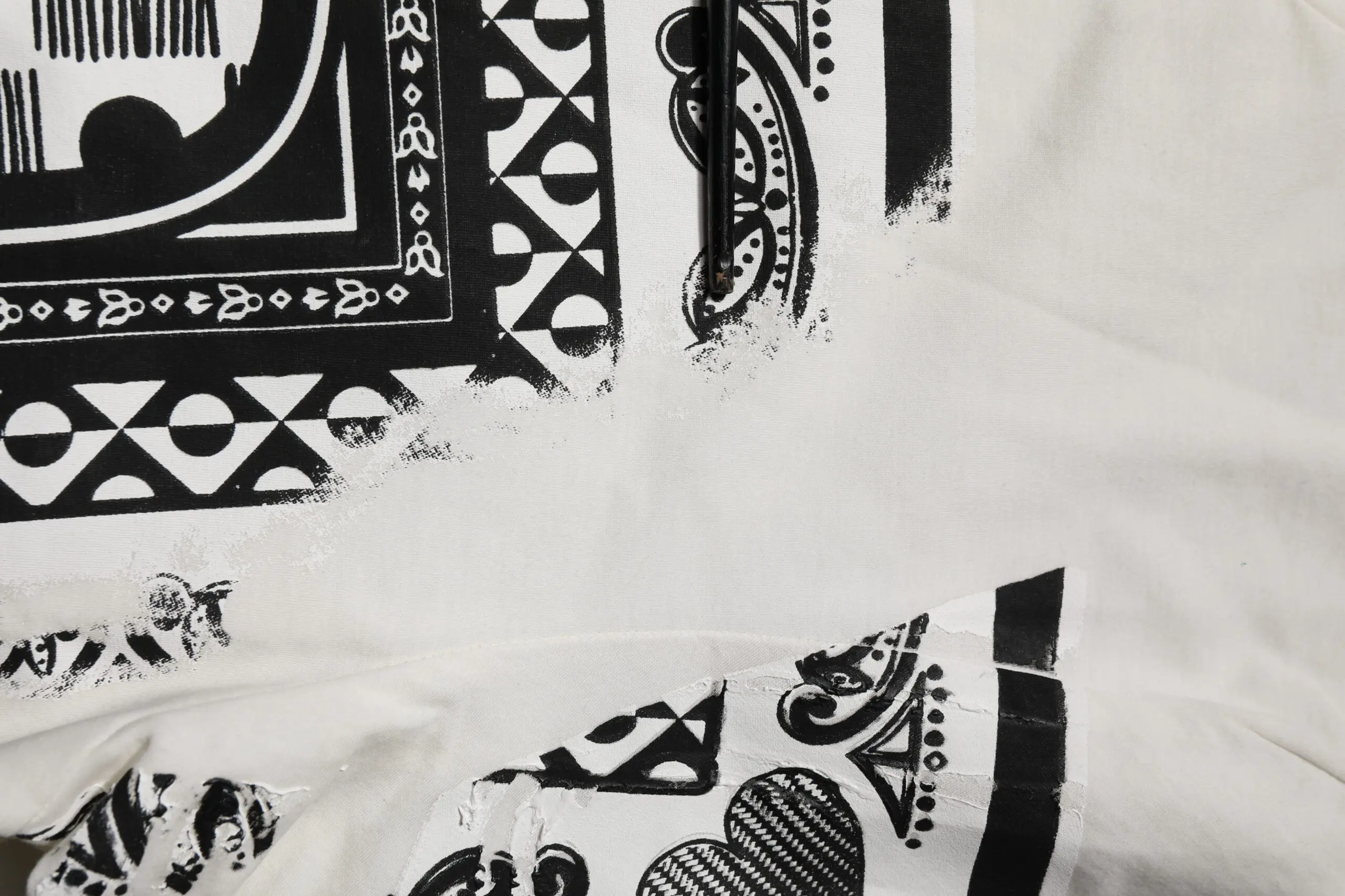 T-shirt Dolce & Gabbana White Cotton Logo Bandana Print