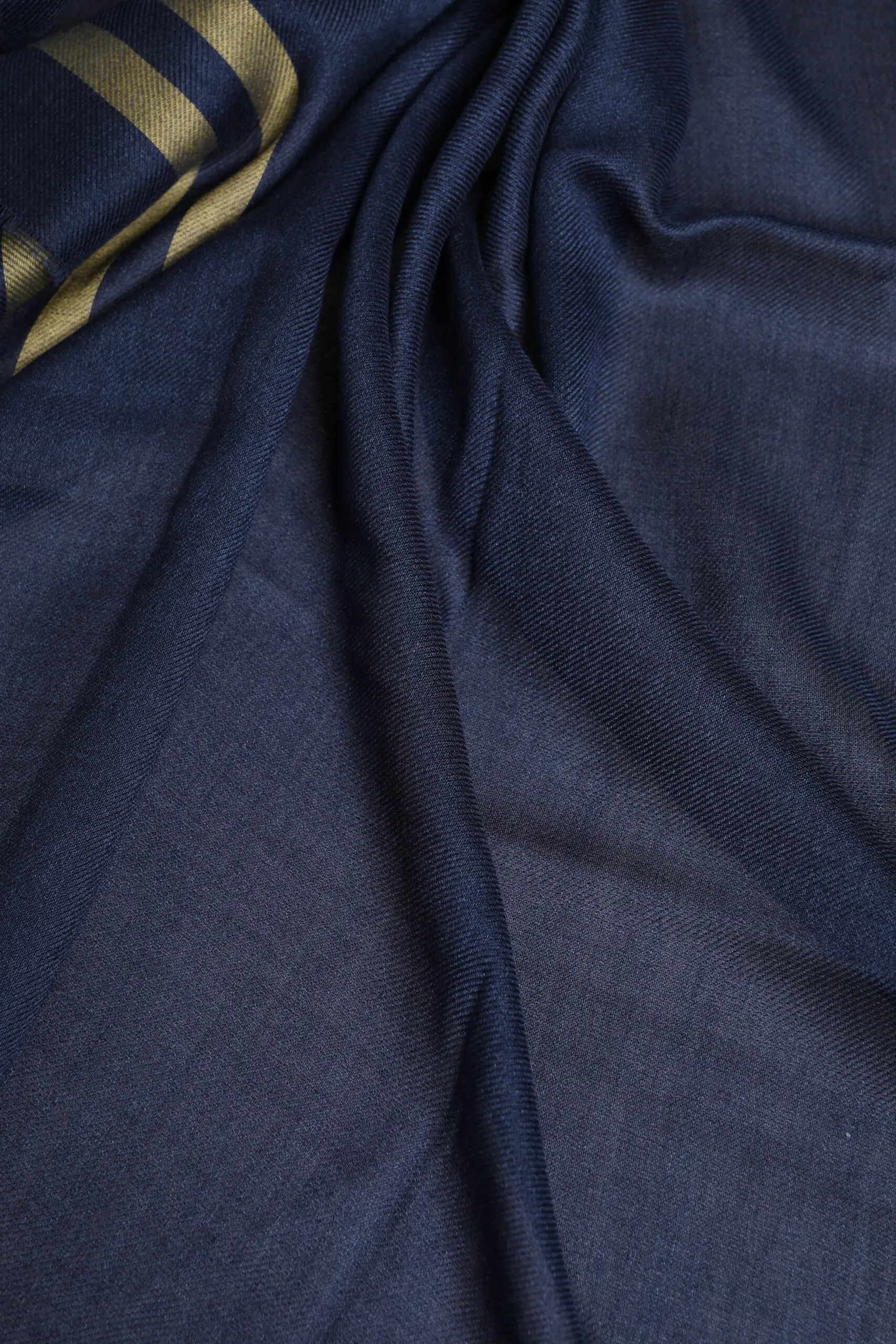 Scarf Dolce & Gabbana Blue Cashmere Neck Warmer Wrap Shawl