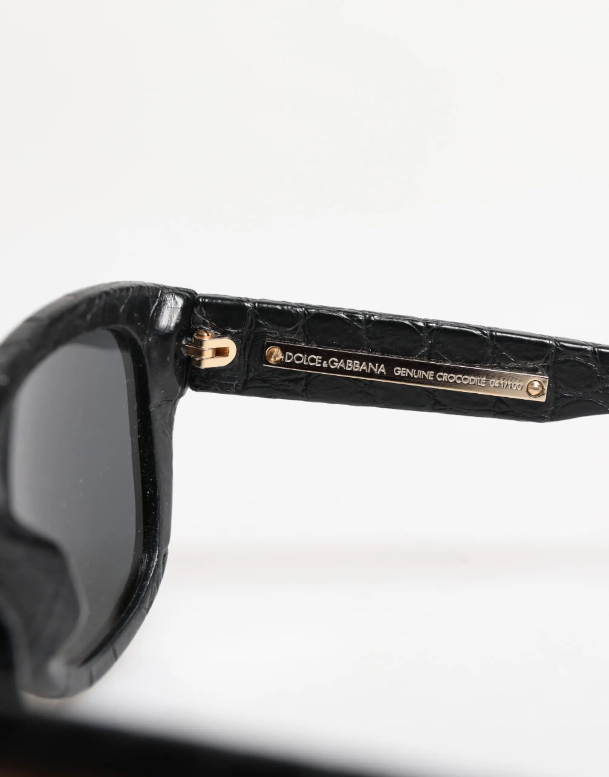 Dolce & Gabbana Quyosh ko'zoynaklari Qora charm ramkali