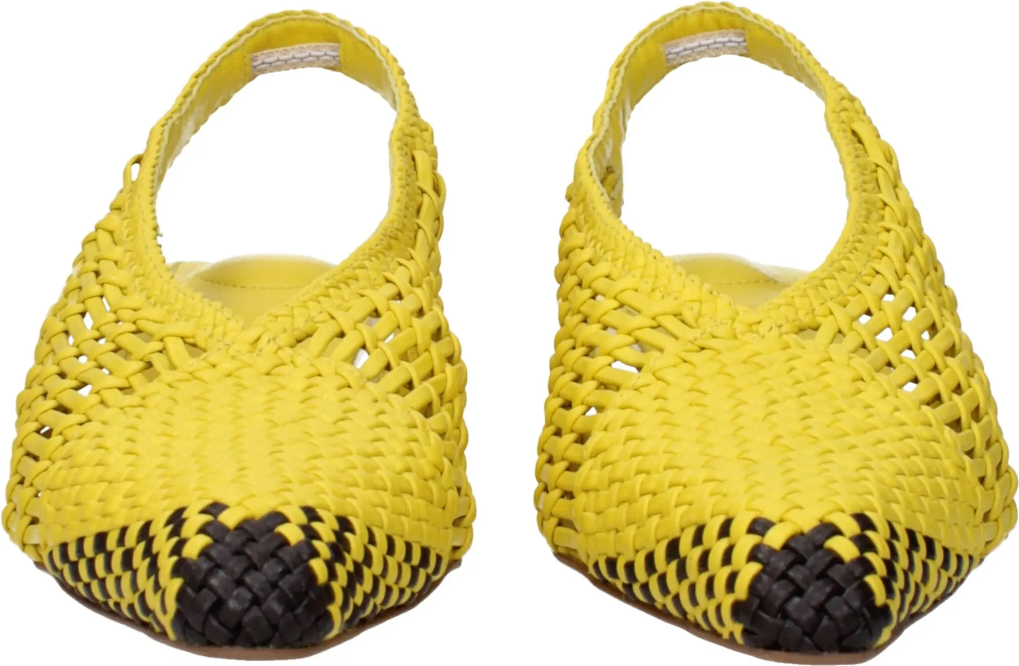 Jacquemus'ning sariq charmdan yasalgan tekis flat sandallari