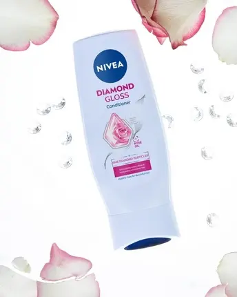 Губная помада Nivea