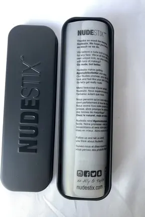 Foundation Nudestix Nudies Tinted Cover Foundation