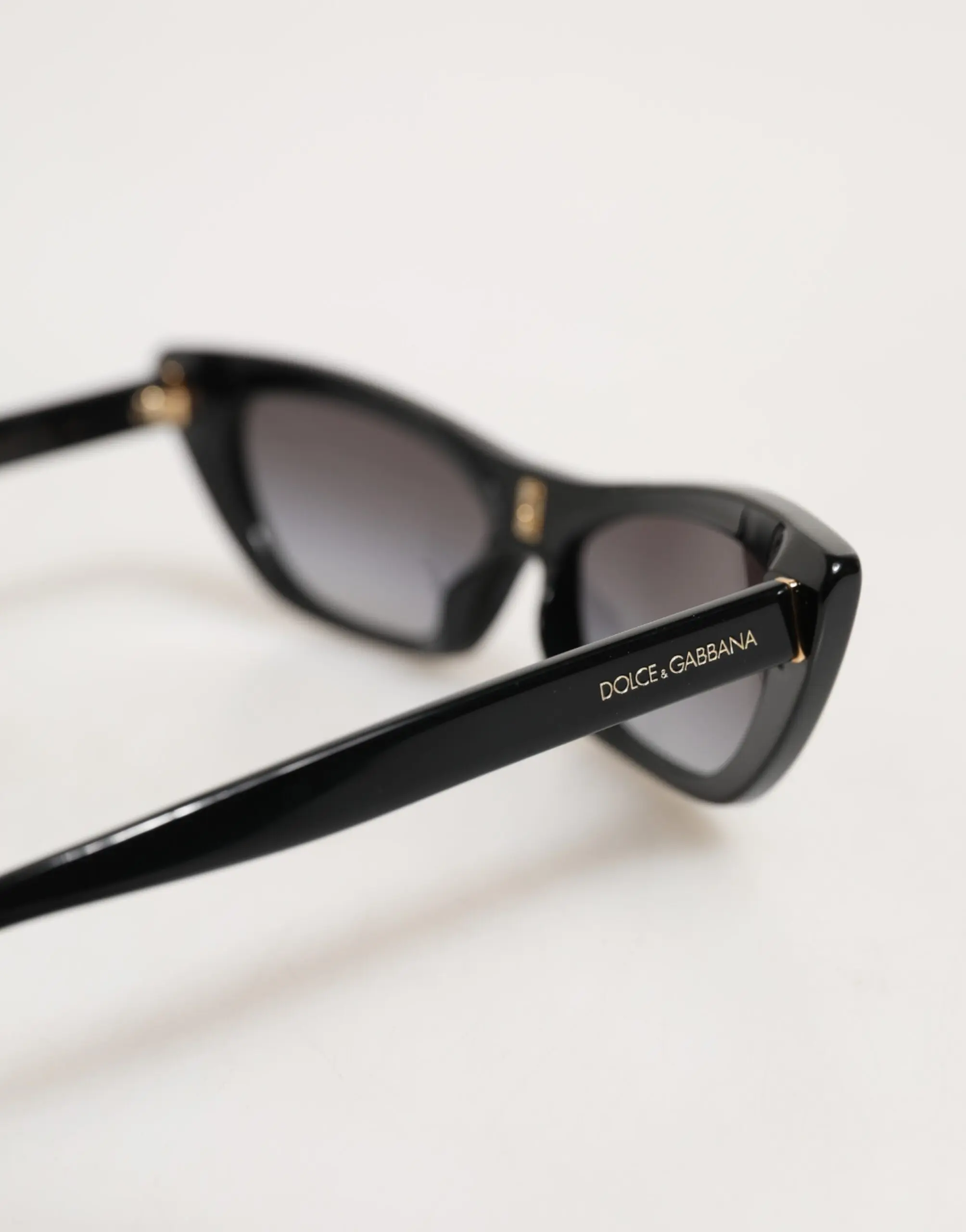 Sunglasses Dolce & Gabbana Black Re-Edition