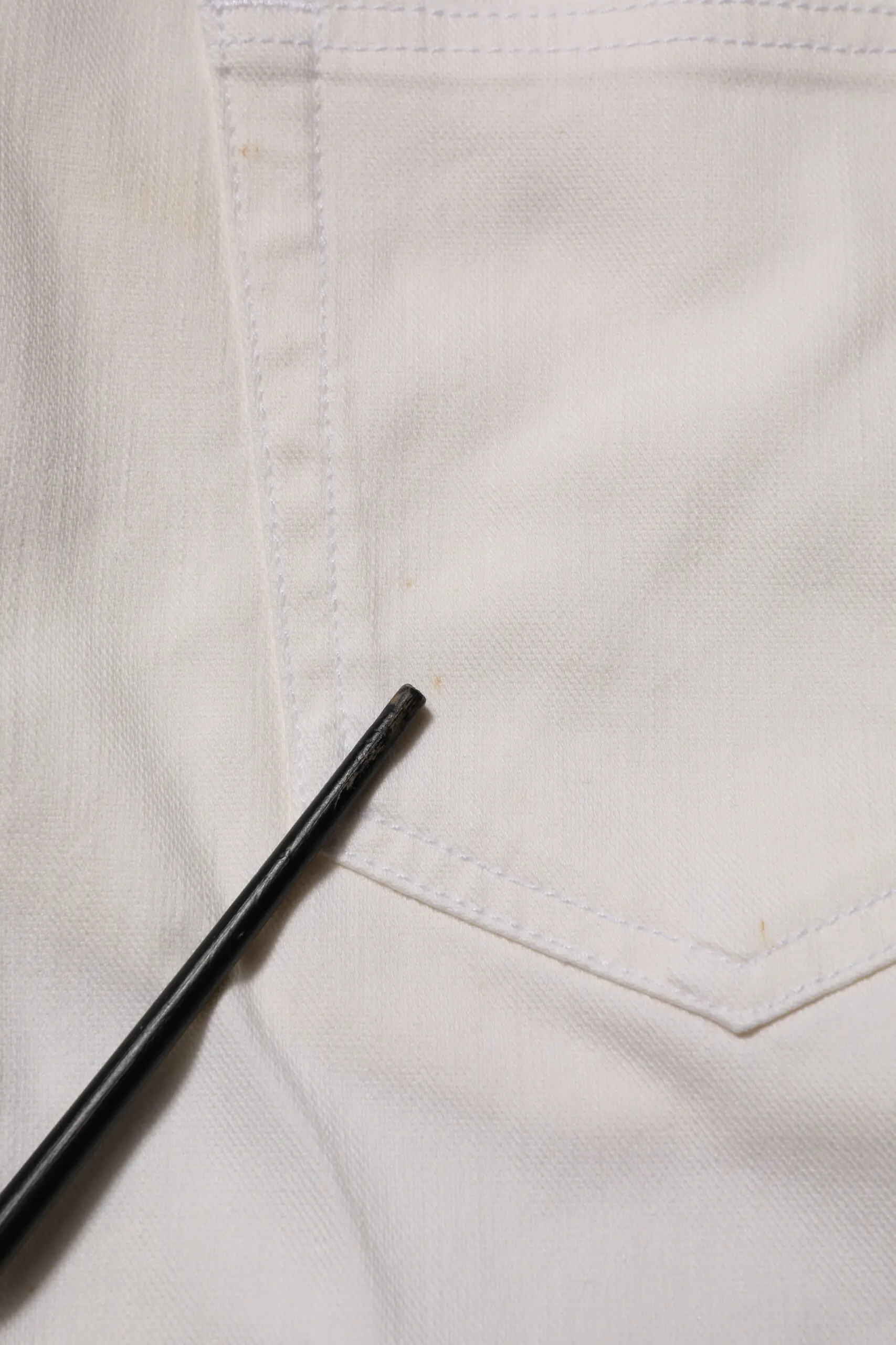 Джинсы Prada