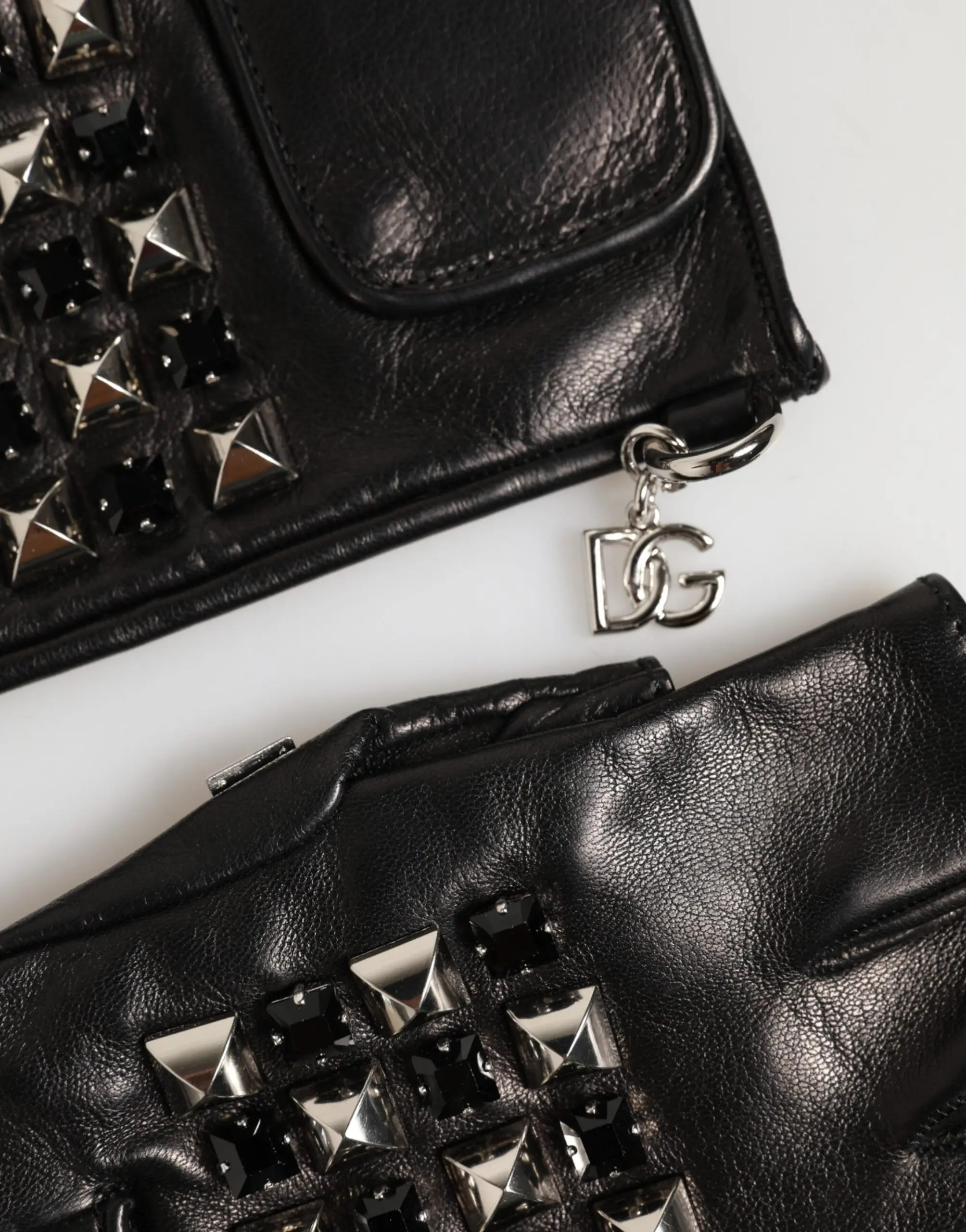 Qisqa Dolce & Gabbana qo'lqoplari