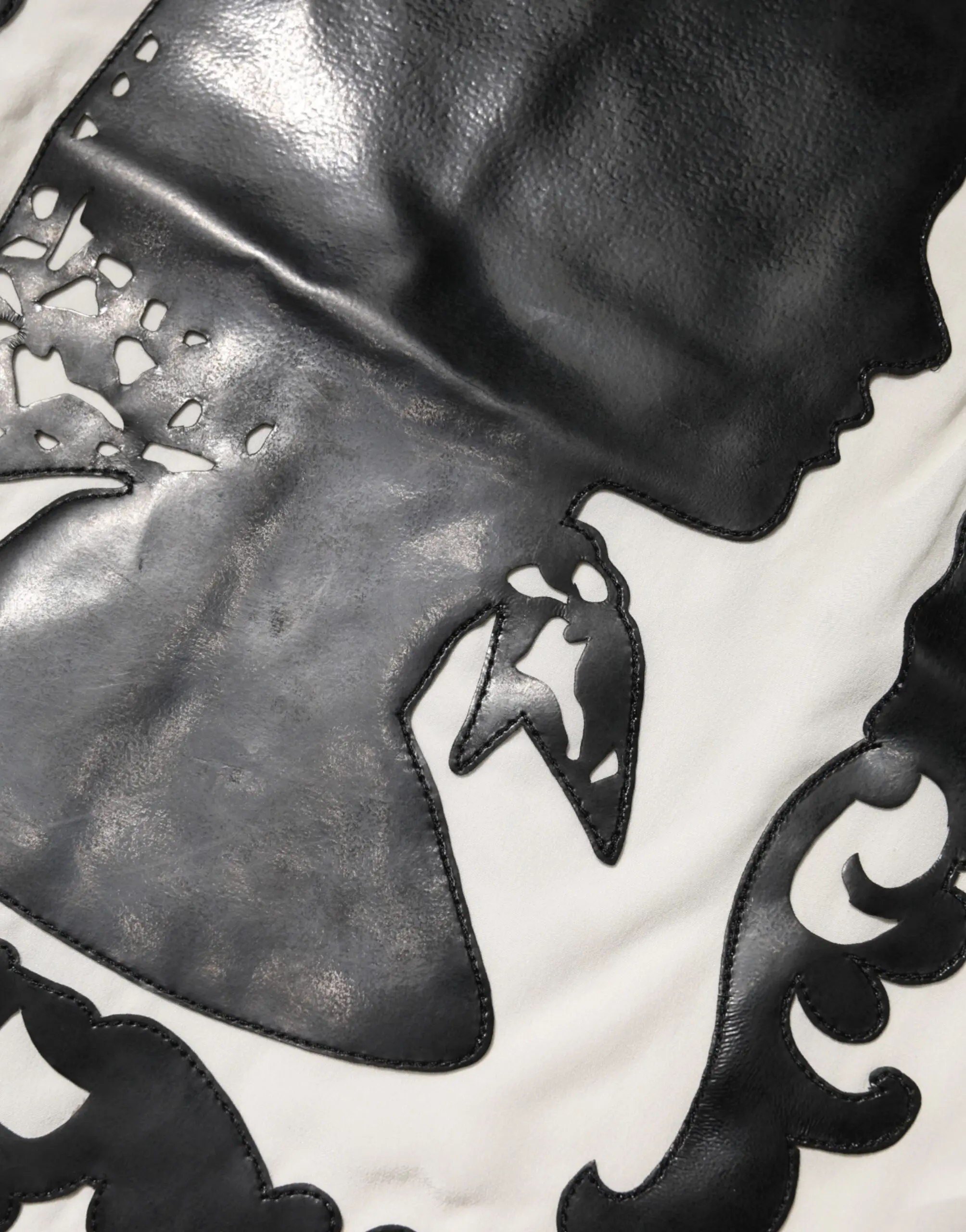 Топ с коротким рукавом Cream Silk Silhouette Detail от Dolce & Gabbana
