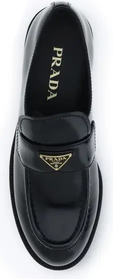 Prada Qora Teri Bos Taurus Slip-On Loaferlar