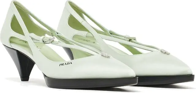 Pumps Prada