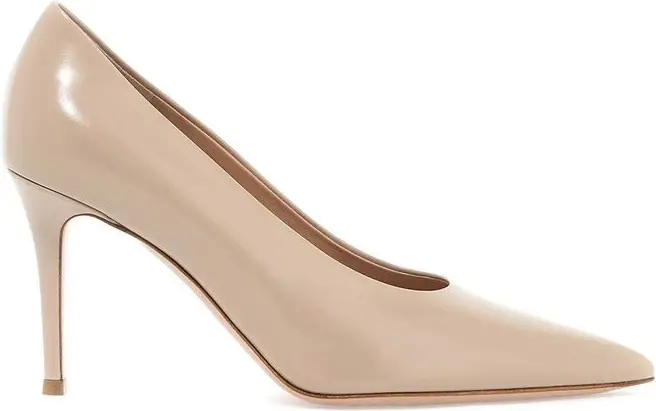 Gianvito Rossi bej teri shippaklar