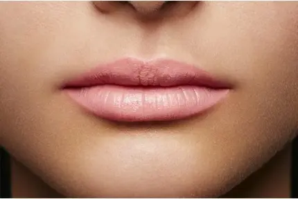L'Oreal Professional Стойкая помада