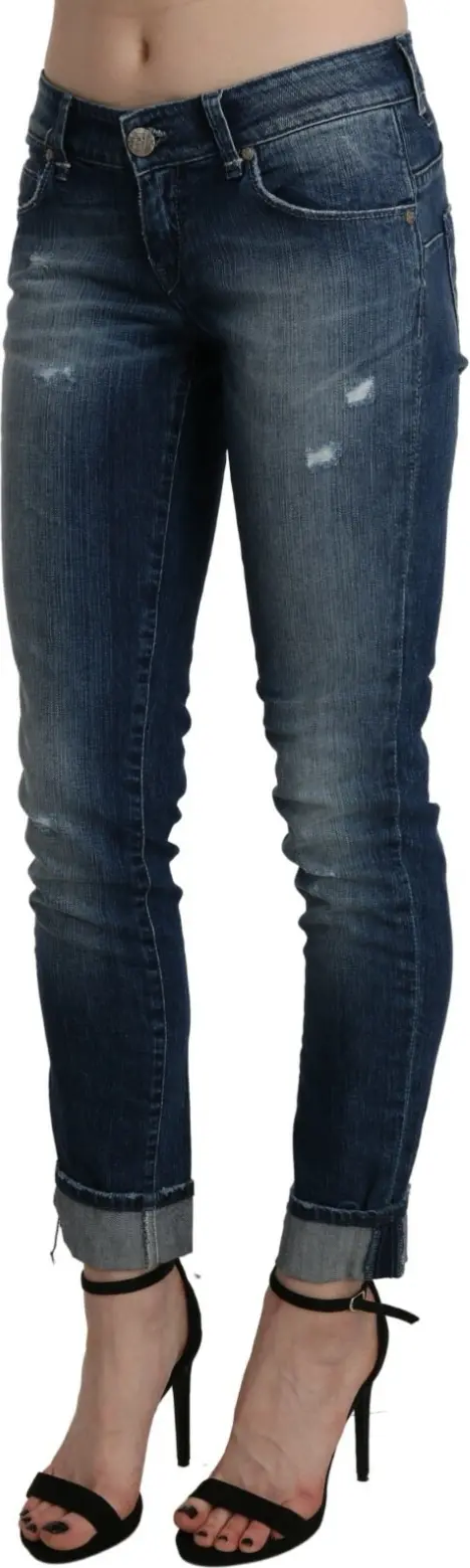 Jeans Yacht
