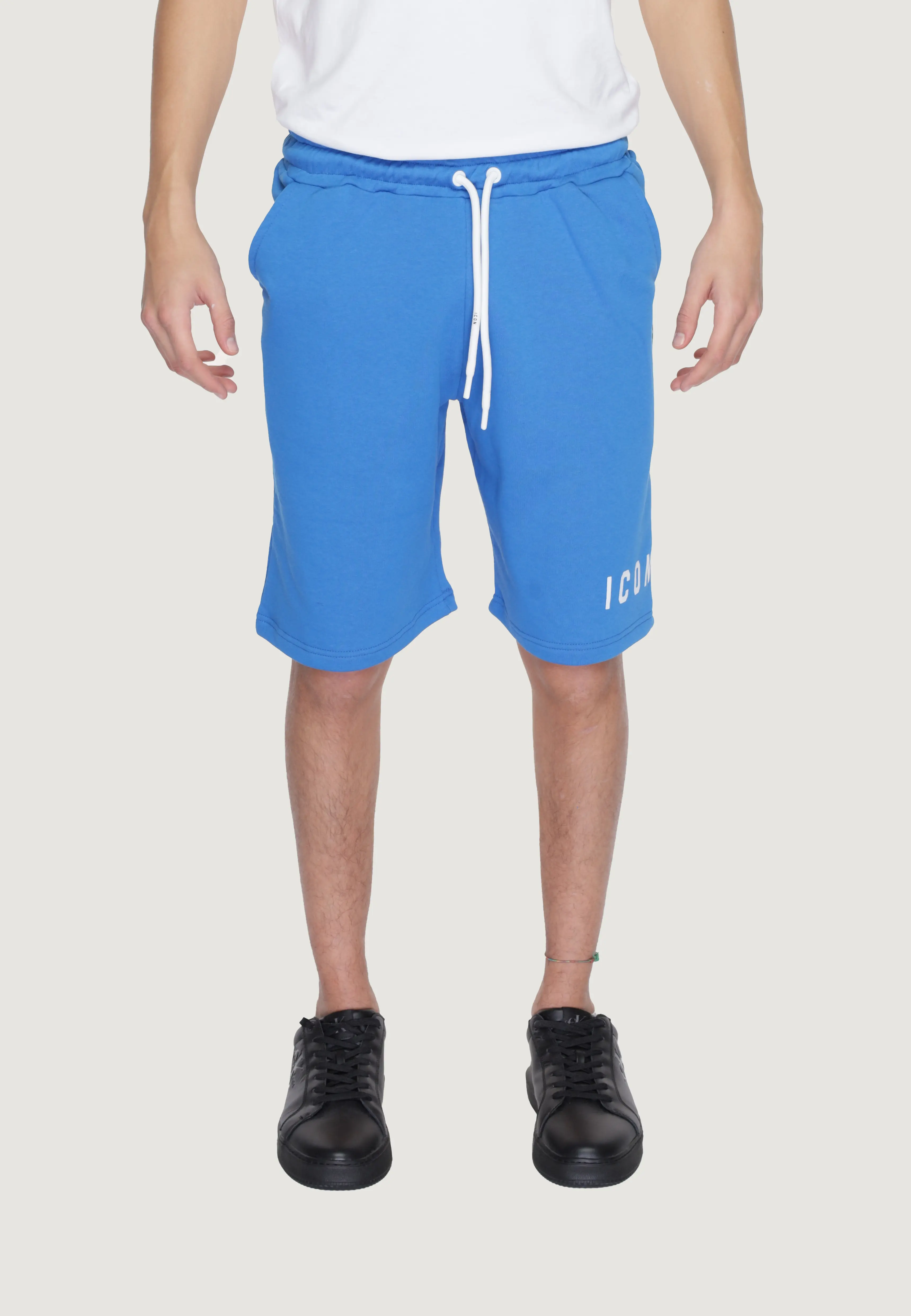Shorts Icon
