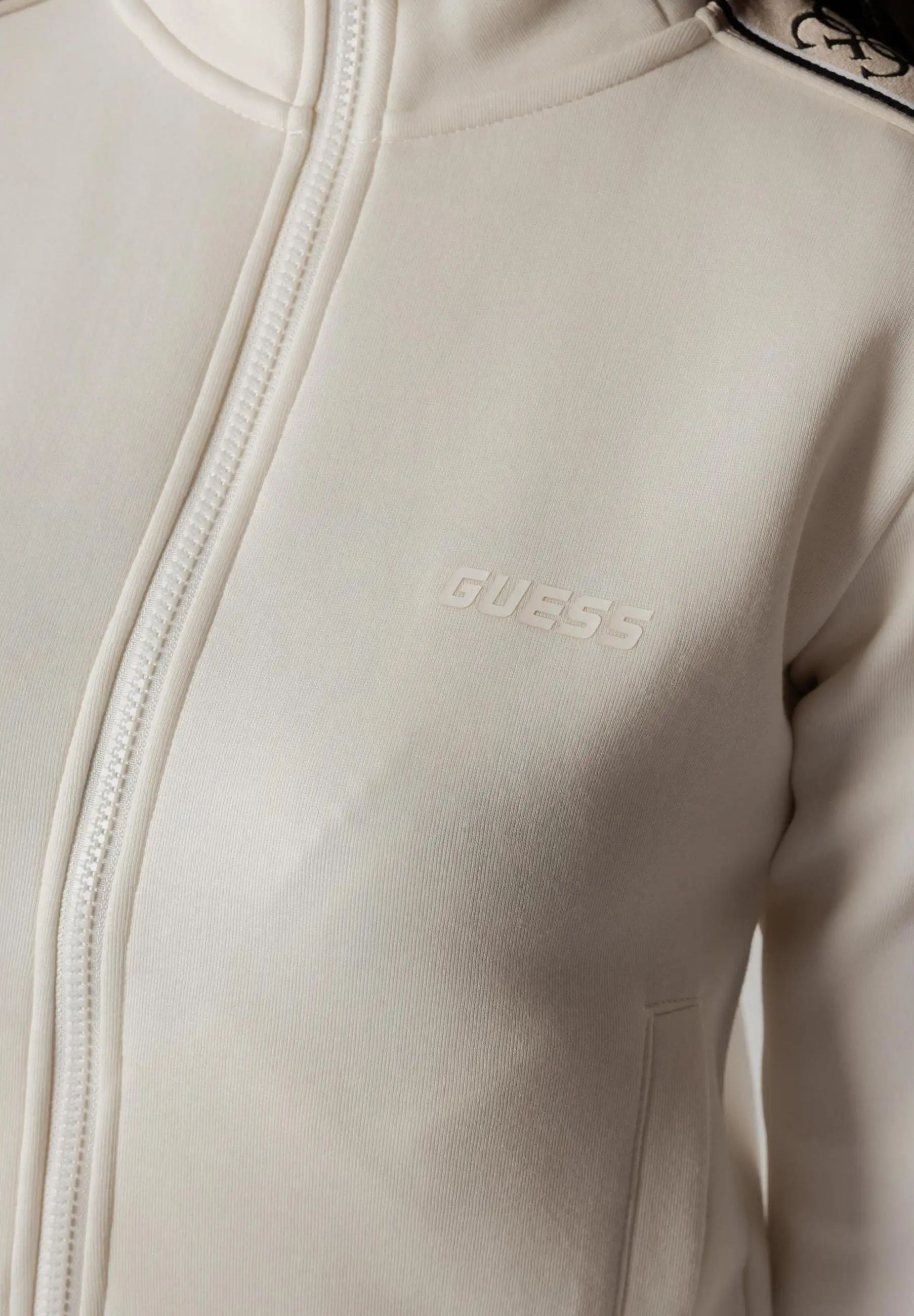 GUESS sweatshirts