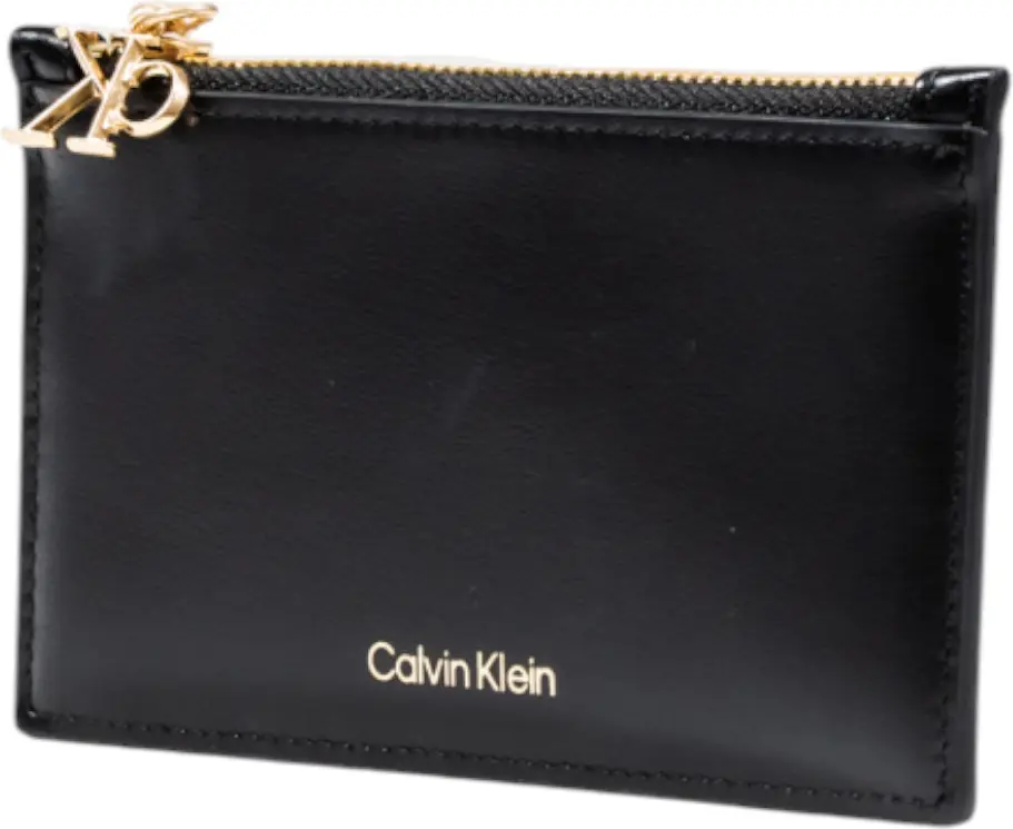 Calvin Klein Doshingiz