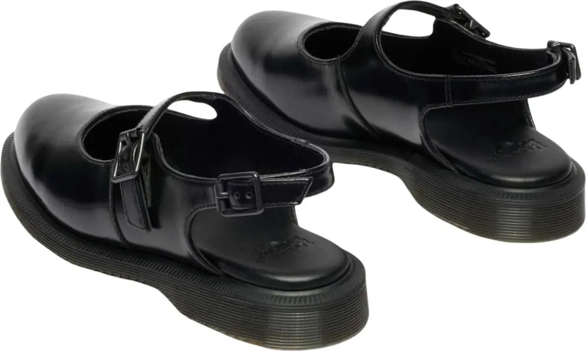 Dr. Martens sandallari